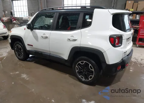 2016 Jeep Renegade Trailhawk z USA, uszkodzony, nr VIN ZACCJBCT8GPD17847